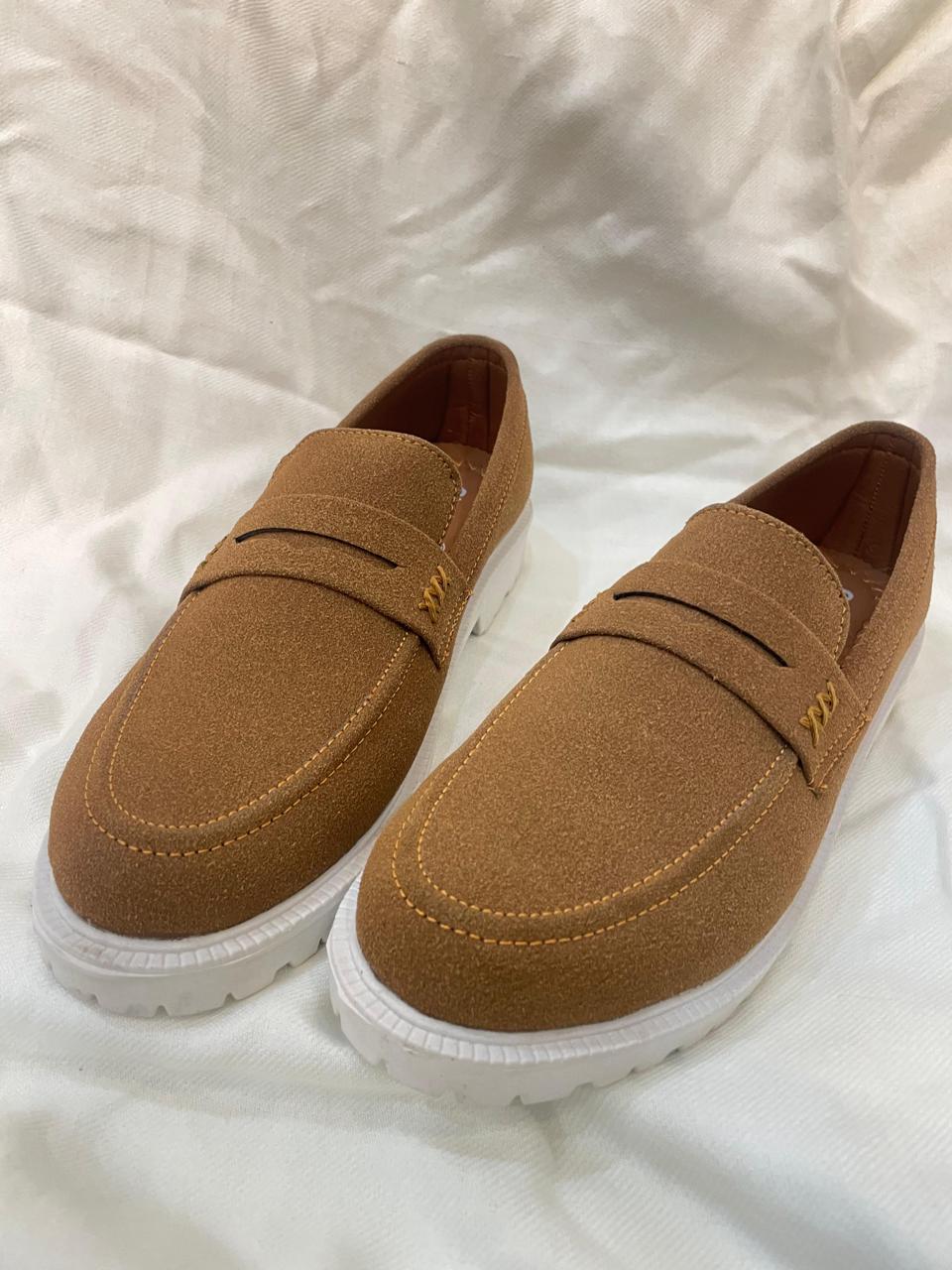 Royal Coral Suede loafer 👑