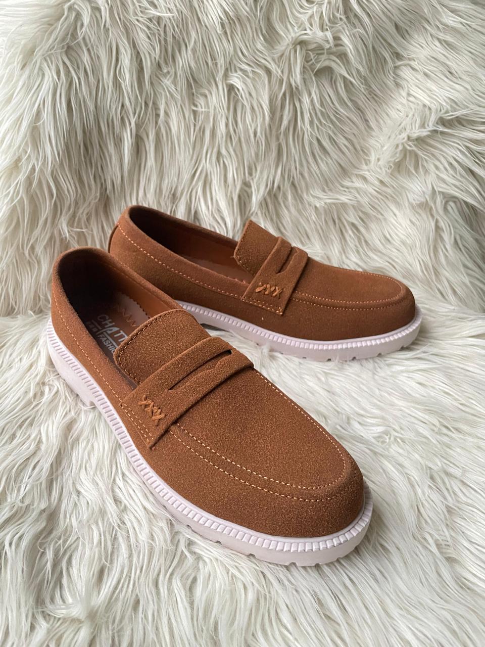 Royal Coral Suede loafer 👑